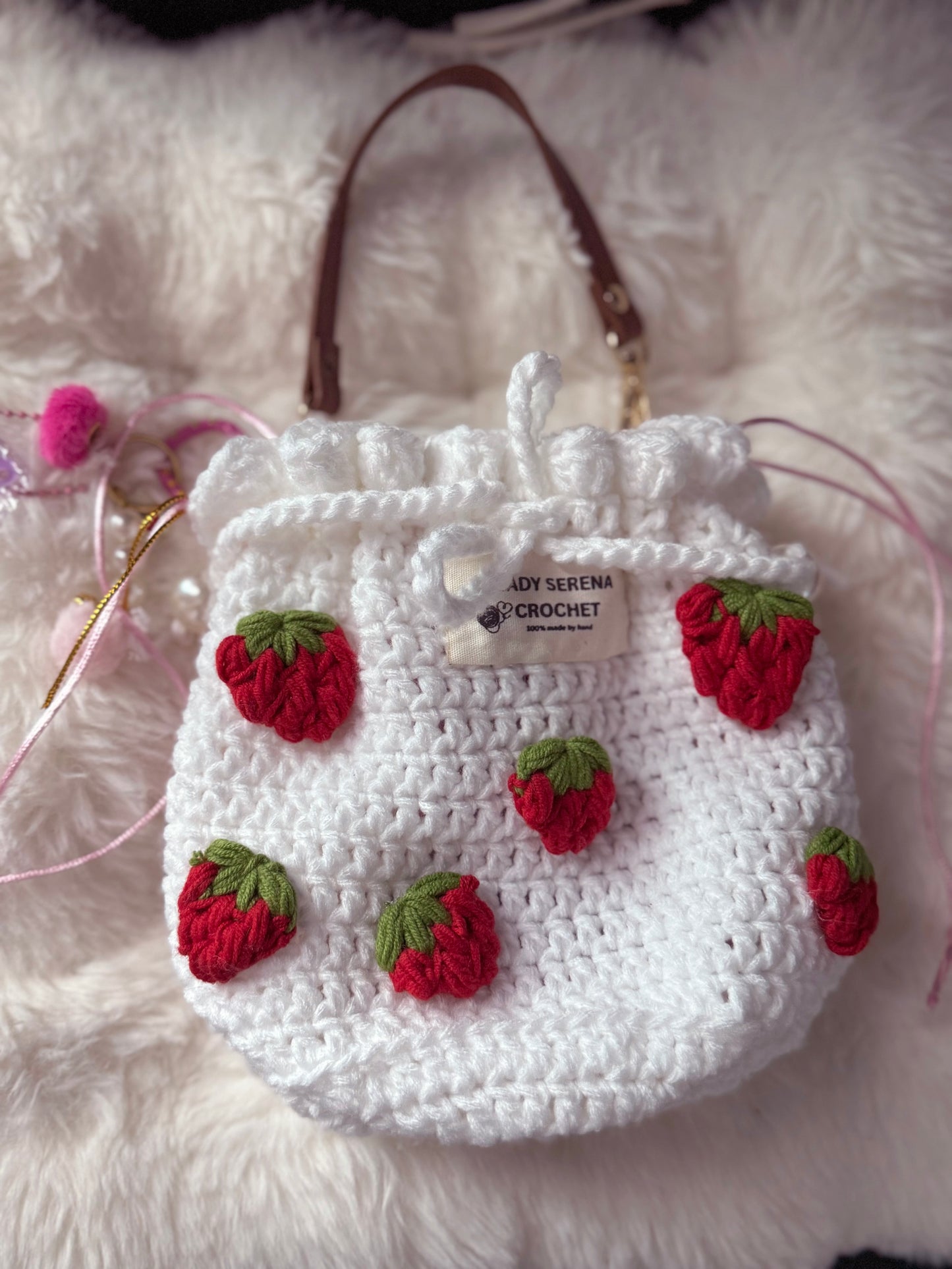 STRAWBERRY KISSES