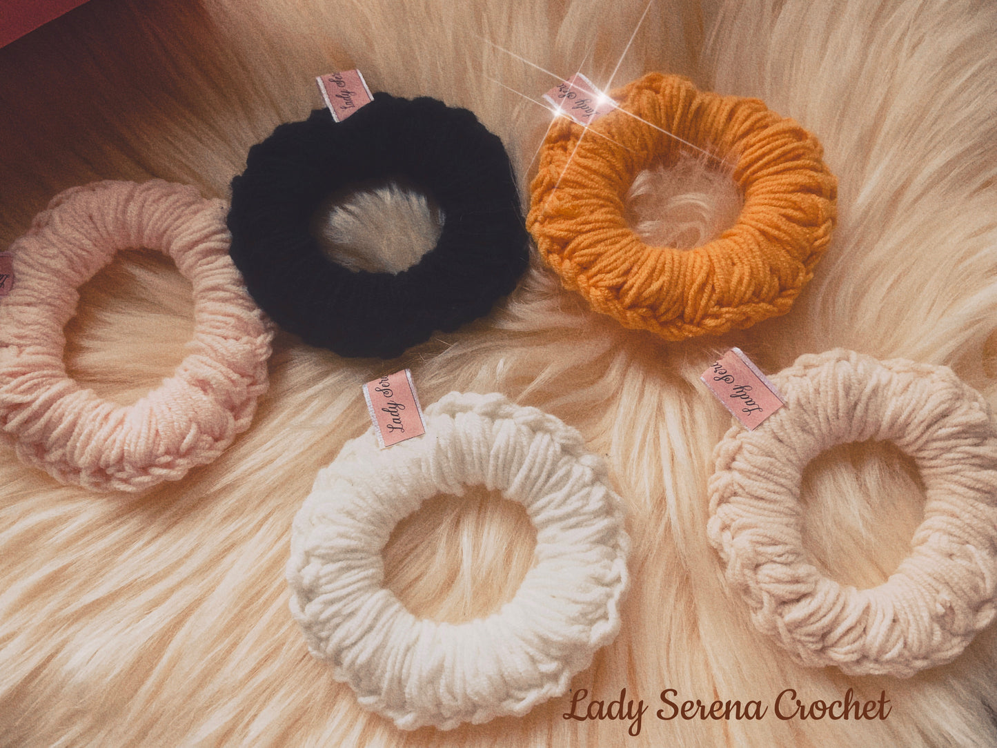 ELISE CROCHET HAIR SCRUNCHIE SET